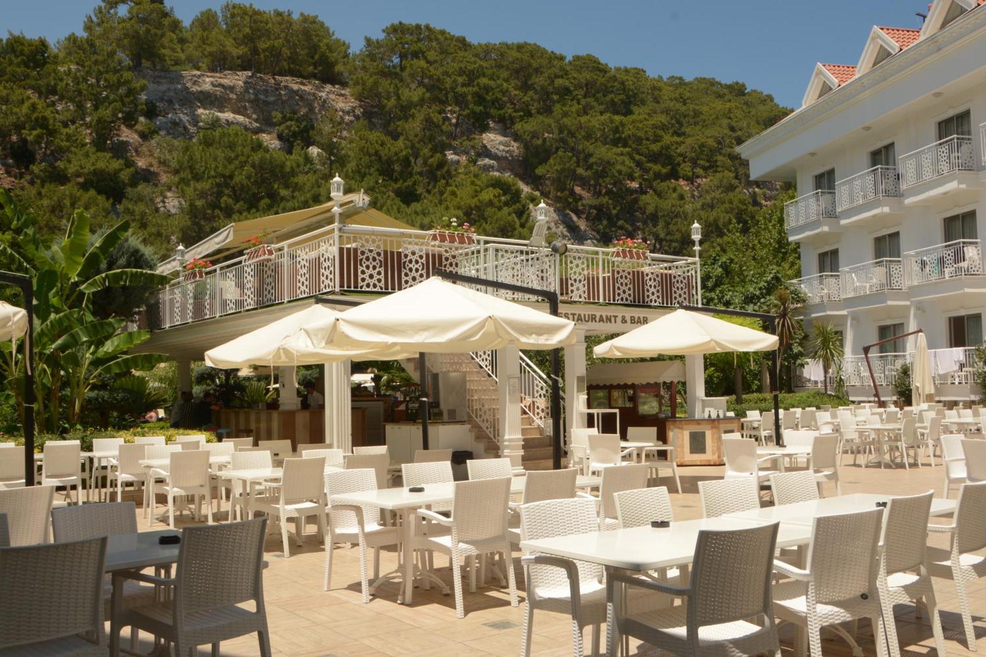 Miramor Hotel & Spa Αττάλεια Εξωτερικό φωτογραφία The hotel's beach